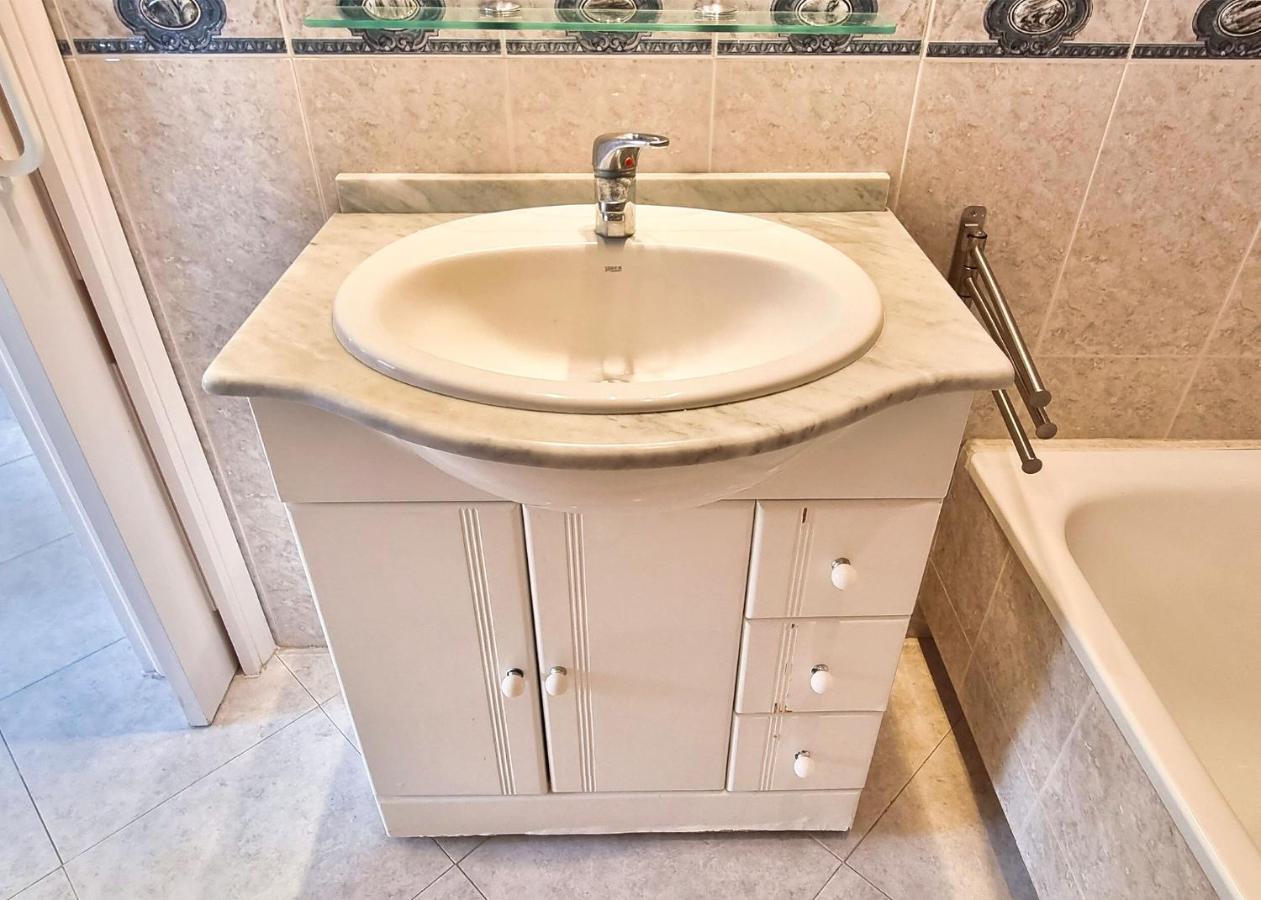 Skol 440. Nice 1 Bed Apartment With Sea Views In Marbella Centre. Luaran gambar